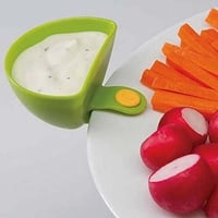 صحن تقديم صوص مع طرف تعليق على الأطباق لوضع الصوصا...