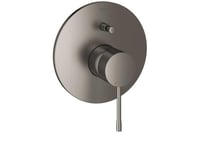 وجه خلاط دائري دفن خطين لون تيتانيوم