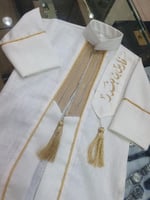 دقلة بلون مميز مع كتابه اسم