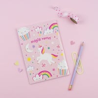 دفتر يونيكورن مسطر