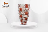 فازة زجاج طويلة حمراء – قطعة ديكور تخطف الأنظار