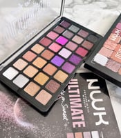 ظل عيون الوان بدل NYX