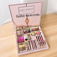 بوكس مكياج متكامل بديل شارلوت