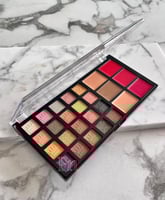 ظل عيون وبلاشر وكنتور ماي دريم