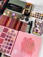 مجموعه مكياج لعشاق الجمال