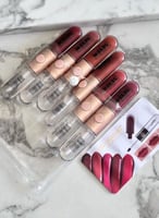 أرواج سائلة وملمع شفاه من نيو سفت جيرل