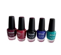 بوكس مناكير مع الختم ورسم الأظافر من ماركة بتس بيو...