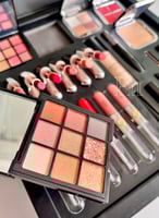 بوكس مكياج بدل كيكوNWK