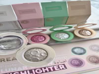 اضاءه هيلايتر من ريل بيوتي