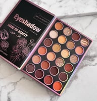 باليت دفتر مكياج من نيريفن بيوتي