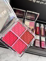 بوكس مكياج بديل ديور مني اسود