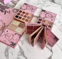 باليت مكياج٤ طبقات من ريل بيوتي