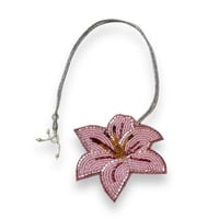 تعليقة الورد الطائفي