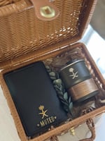 بوكس السفر ( كفر جواز + كوب )