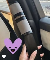 مسكة حزام الامان + ميدالية