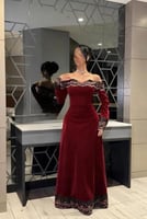 فستان مخملي انيق عودي