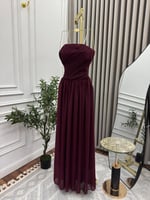 فستان جورجيات الصدر كسرات