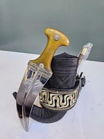 جنبيه وتر مشرقي شبيه الزراف