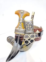 خنجر معدن راس شبيه الزراف كايده