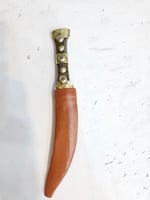 خدامه على شكل صنعاني