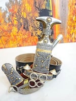 خنجرشبيه الزراف