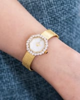 ساعة تمنحك إحساسًا بالفخامة