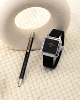 ساعة رجالية تفيض بالأناقة