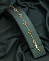 تصميم يحمل في بريقه أنوثة رقيقة