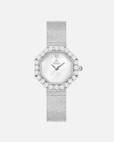 ساعة تمنحك إحساسًا بالفخامة