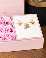 تصميم ناعم طقم لمناسباتك المهمة