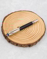 يوفر تجربة كتابة مريحة بفضل تصميمه