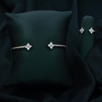 أبهري العالم بكل سهولة مع سوار Mesmera الذي يأتيكِ...