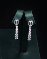 لتكوني رمزًا للفخامة والتألق في كل لحظة.