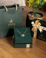 تعليقة تناسب اطلالتك الرسمية واطلالتك العمليه