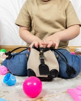 لمسة فخامة تناسب اطلالت طفلتك بحجم ميني