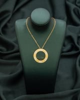 تعليقة ناعمة تكمل اناقتك