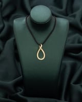 تعليقة اختيرت من مجموعة الجمال