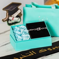 اضيفي لمسة أنثويه راقية الى طلتك مع هذا الاسوارة