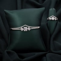 طقم اسوارة وخاتم باللون الفضي