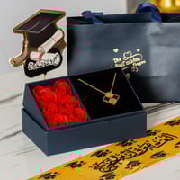 تعليقه نسائية جميلة وهادئه