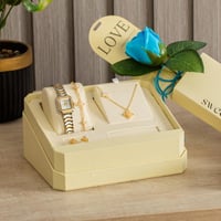 يناسب الطقم ك هدية فاخرة ارتقِ بمظهرك وتألقي