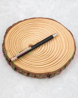 لقلم يعكس ذوقك الرفيع