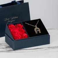 سلسلة أنيقة تميز حضورك وتضفي لمسة من الجاذبية