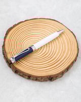 قلم ليس مجرد أداة كتابة… بل امتداد لشخصيتك.