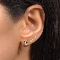 حلق نسائي 6 قطع تصميم متميز ذهبي