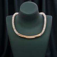 تعليقة في منتهى الاناقة والتفرد