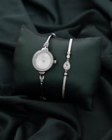 طقم يناسب كل مناسباتك المهمه