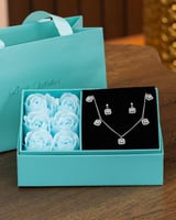 طقم نسائي فاخر لاطلالتك الجذابة في المناسبات المسا...