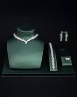 تصميم عصري يناسب الاستخدام اليومي والمناسبات