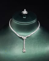 طقم بسحرٍ ملكيّ لا يُقاوم